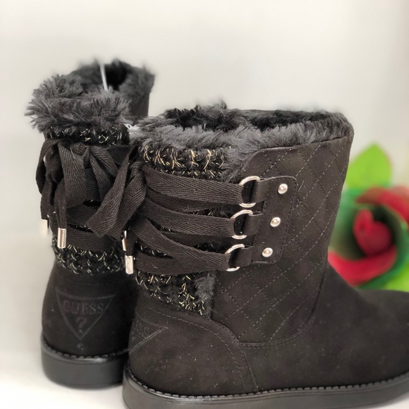 Guess💥NWOT💥 Black Woman’s Weather Boots 5M - Picture 4 of 5